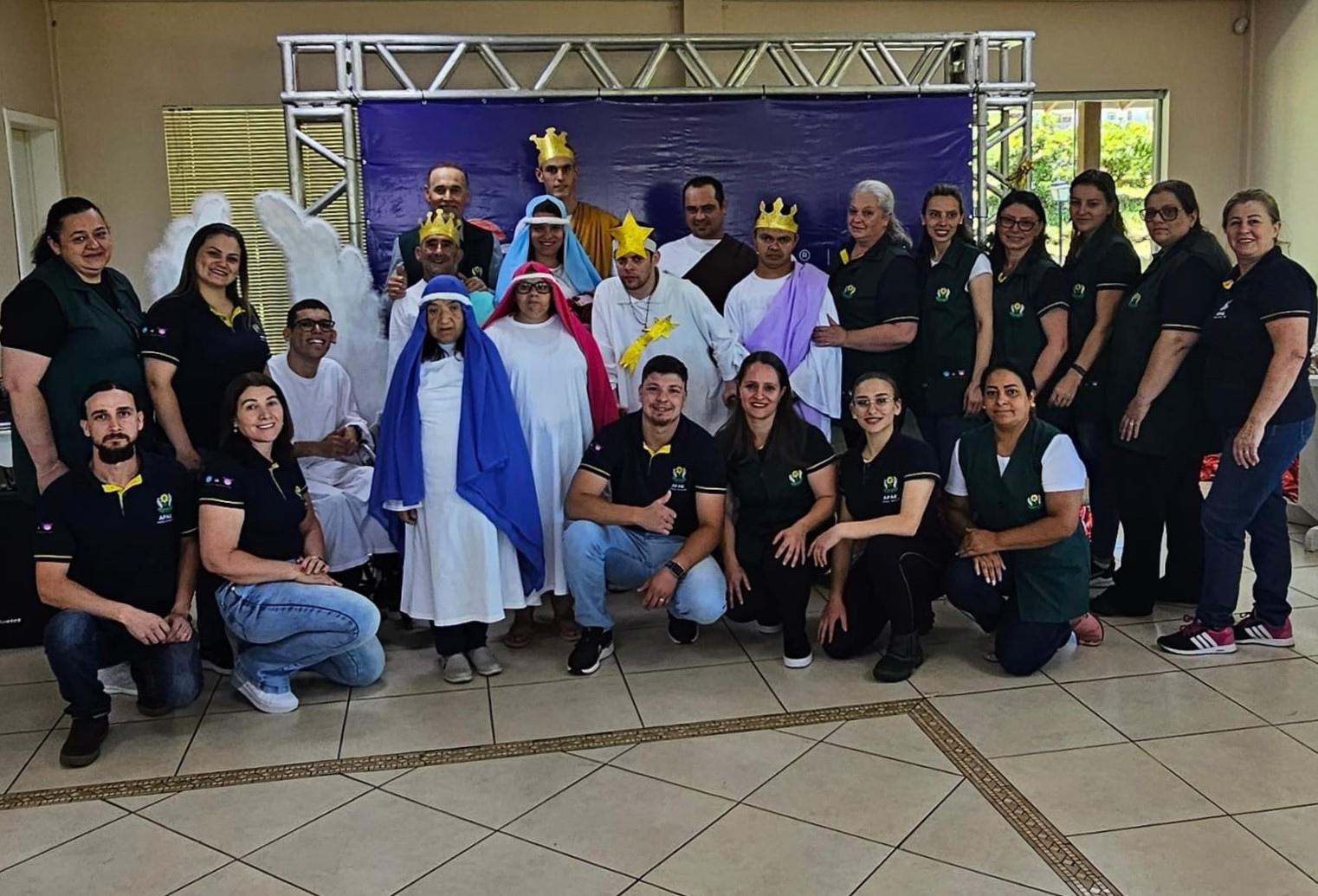 Alunos da Apae Campos Novos participam da Festa de Natal