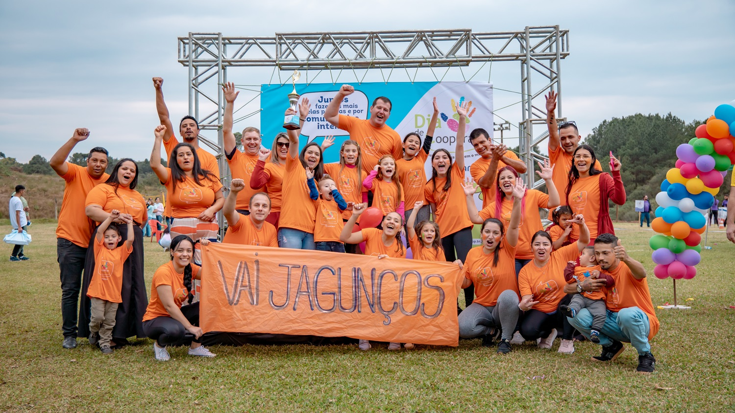 Coocam Celebra o Dia C com Evento Especial em Família